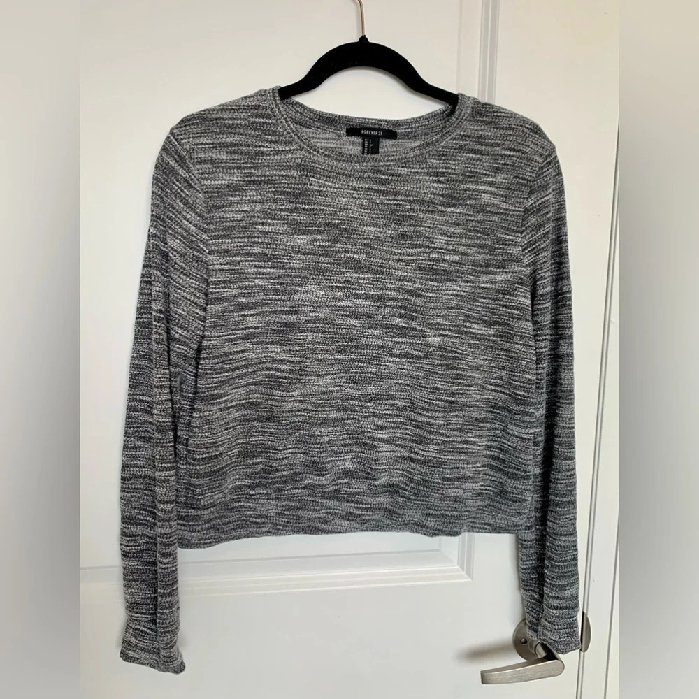 Heathered Grey Long-Sleeve T-Shirt - Picture 1 of 3